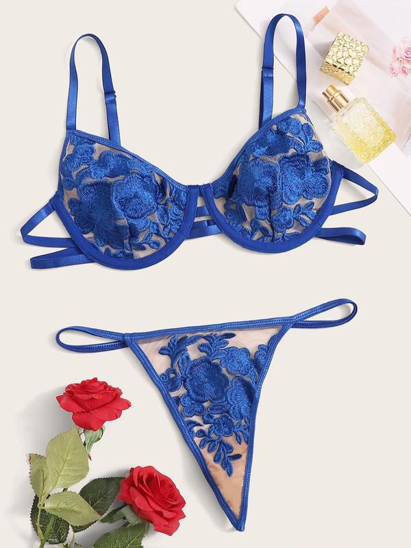 Two-Piece Set Women's Floral Embroidery Cut Out Bra & Thong Sexy Lingerie Set, Adjustable Strap Push Up Bra & Panty, Romantic Underwear Set for Women